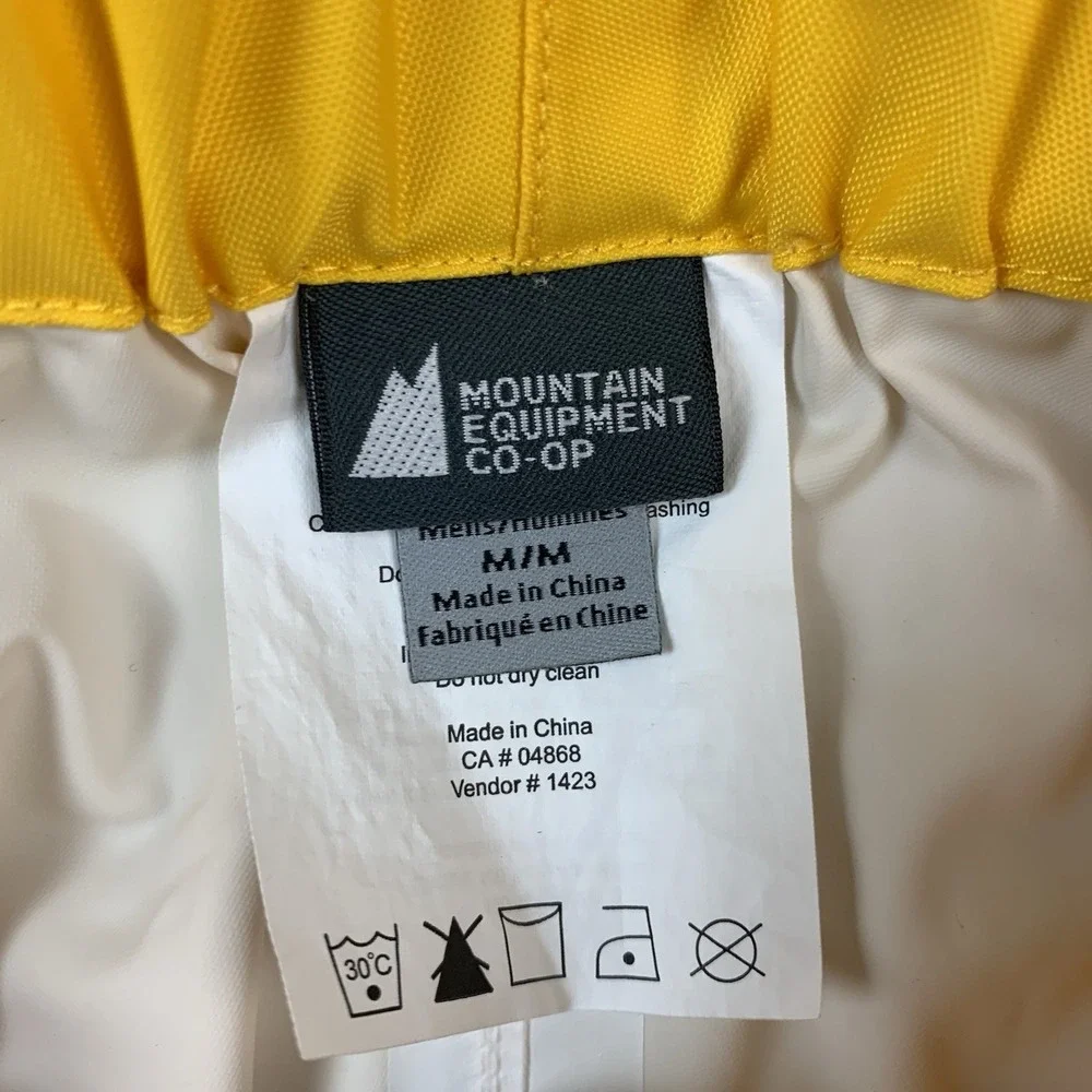 Mountain Equipment Co-Op Snow Pants Mens Medium Yellow Zipper Legs Elastic Waist